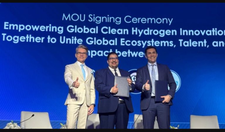 Hydrogène propre : IRESEN scelle un partenariat stratégique avec ACWA Power et le CBC